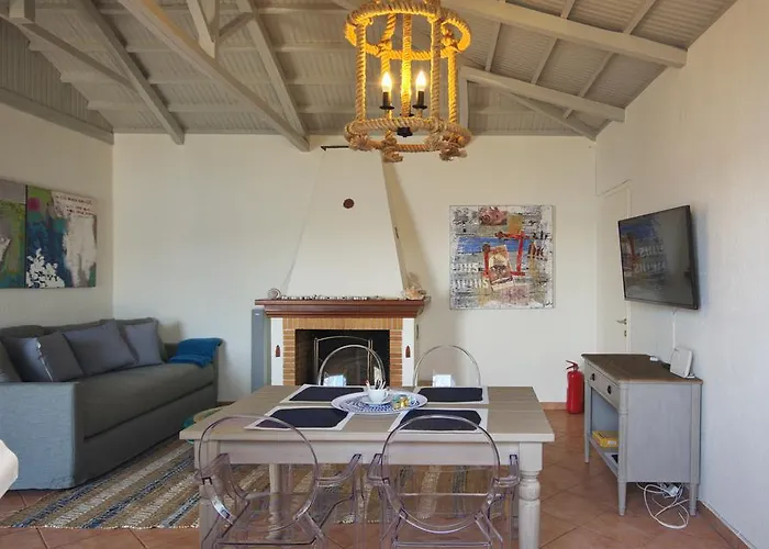 Fisherman's Kalamakia